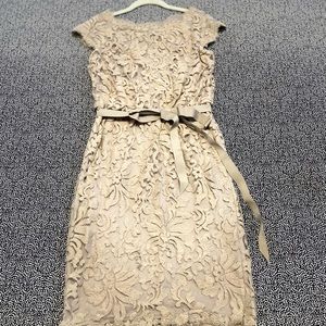Tadashi Shoji Cap Sleeve Lace Cocktail Dress
